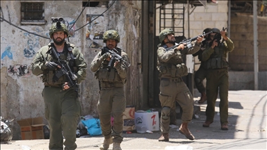 إصابة فلسطيني برصاص الجيش الإسرائيلي جنوب الضفة