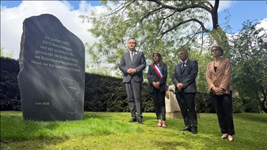 U Parizu otvoren Spomenik žrtvama genocida u Srebrenici