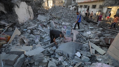 5 more Palestinians killed as Israeli army targets displaced civilians, aid seekers in Gaza
