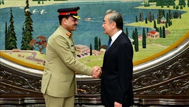 Pakistan army chief visits China, 1st since Trump meeting