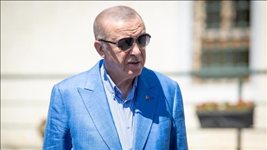 Ердоган: Турција ќе работи на средба на американскиот и рускиот лидер во Истанбул