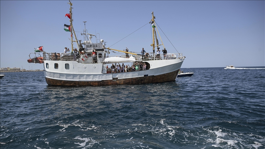 Israeli officials threaten to seize aid ship bound for Gaza