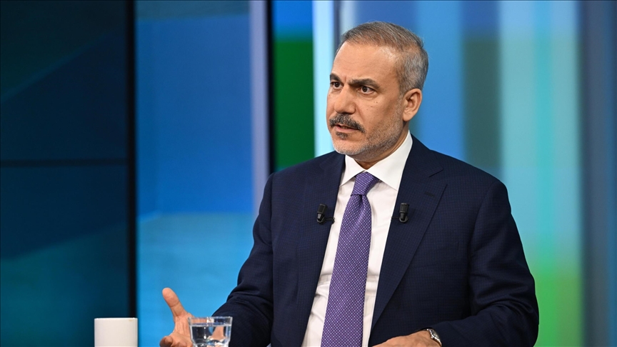 Turkish foreign minister warns about escalating tensions in Syria