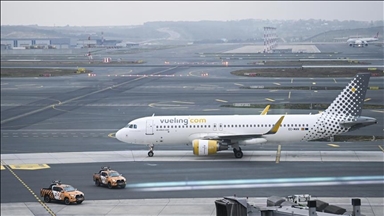 Adolescents juifs débarqués par Vueling: Paris demande des «explications» à la compagnie aérienne