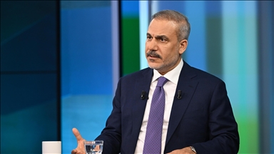 Turkish foreign minister warns about escalating tensions in Syria