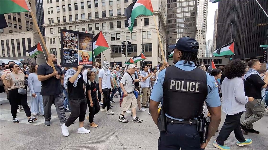 İsrail'in Gazze'ye yönelik acımasız saldırıları ABD'nin Chicago kentinde protesto edildi
