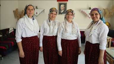 Balıkesir'de kadınların kurduğu kooperatif kırsal mahallenin turizmine katkı sağlıyor