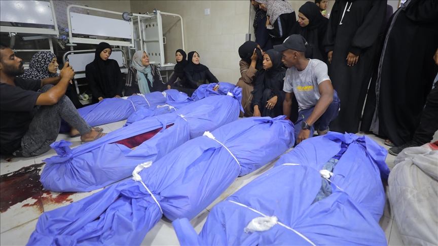 بينهم 12 طفلا.. جيش إسرائيل يقتل 69 فلسطينيا بهجمات على غزة