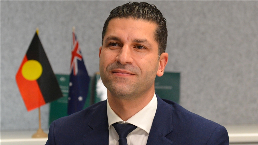 1st Palestinian lawmaker in Australian parliament vows to fight for Palestinian state