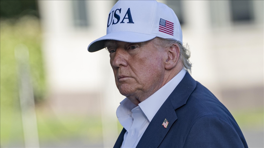 Trump poručio da ne traži samit sa Xijem, ali da možda ide u Kinu