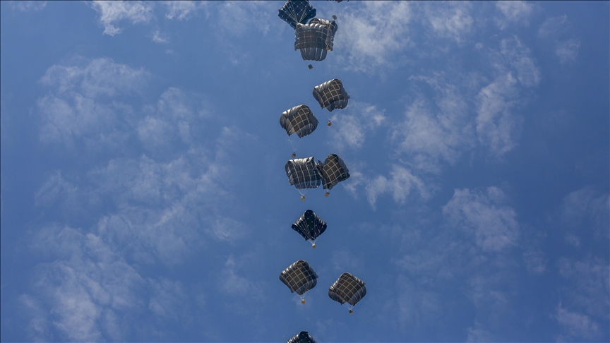 France to airdrop 40 tons of humanitarian aid into Gaza Strip