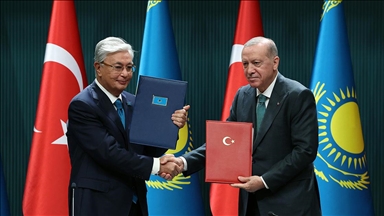 Türkiye ile Kazakistan arasında 20 anlaşma imzalandı