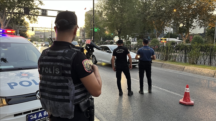 İstanbul'da "Huzur İstanbul" uygulamasında 773 kişi yakalandı