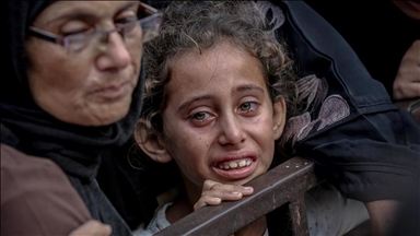 Îsraîlê li Xezeyê êrîşî kesên li benda alîkariyê bûn kir, herî kêm 8 kes hatin kuştin