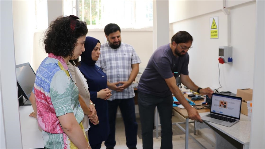 Yoğun bakımda oksijen tedavisi gören hastaları uyanık tutacak proje tescillendi