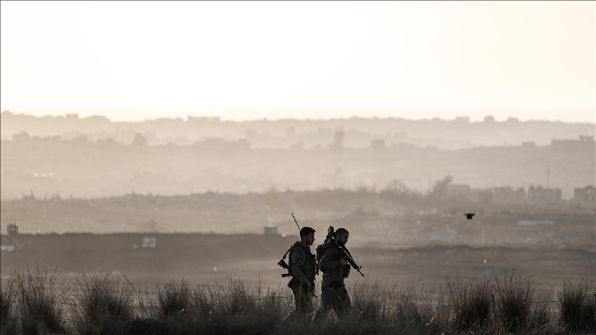 Israël bombarde intensément plusieurs régions de l’est et du sud du Liban (Lead)