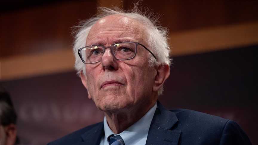 ABD'li Senatör Sanders, İsrail'in kısıtlaması nedeniyle Gazze halkının açlık çektiğini belirtti