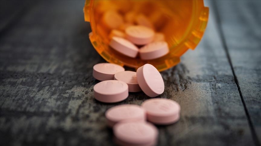 Trump urges pharmaceutical companies to slash US drug prices