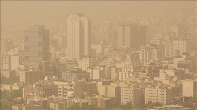 هوا و آب تهران در وضعیت قرمز