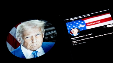 ABD Başkanı Trump, Güney Kore ile ticaret anlaşması yaptıklarını duyurdu 