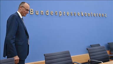200 German celebrities, journalists call on chancellor to take tougher stance on Israel