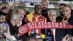 Victor Osimhen, Galatasaray için İstanbul'da