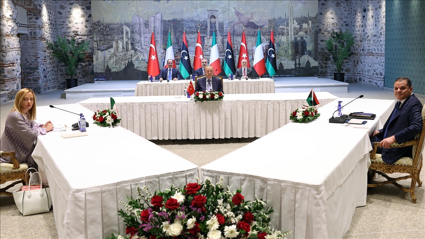 Stamboll, fillon Samiti i Bashkëpunimit Turqi-Itali-Libi