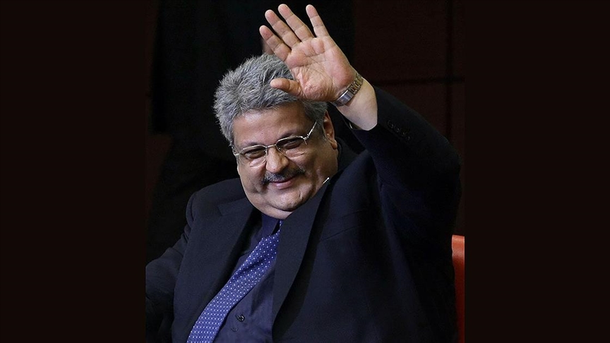 Başarılı yapımlara imza atan Osman Yağmurdereli, vefatının 17. yılında anılıyor
