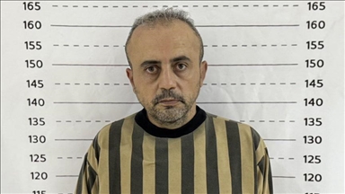 سوريا.. القبض على قناص متهم بجرائم حرب واستهداف حواجز في الساحل