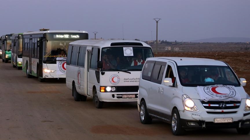 سوريا.. إجلاء 386 شخصا من السويداء إلى بصرى الشام