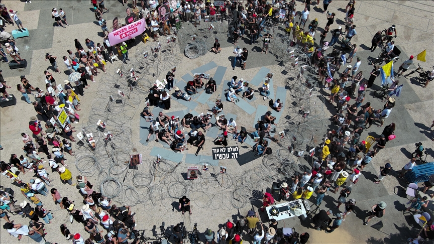 Protest u Tel Avivu zbog izgladnjelih talaca u Gazi
