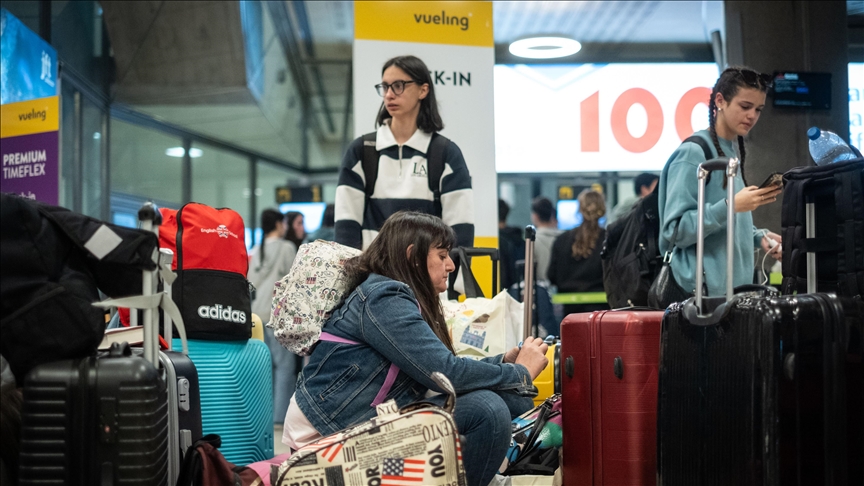 AB Komisyonu uçak yolculuklarında sıvı miktarı sınırının kaldırılmasının yolunu açtı