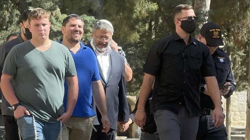 Izraelski doseljenici predvođeni ministrom Ben-Gvirom upali u džamiju Al-Aksa