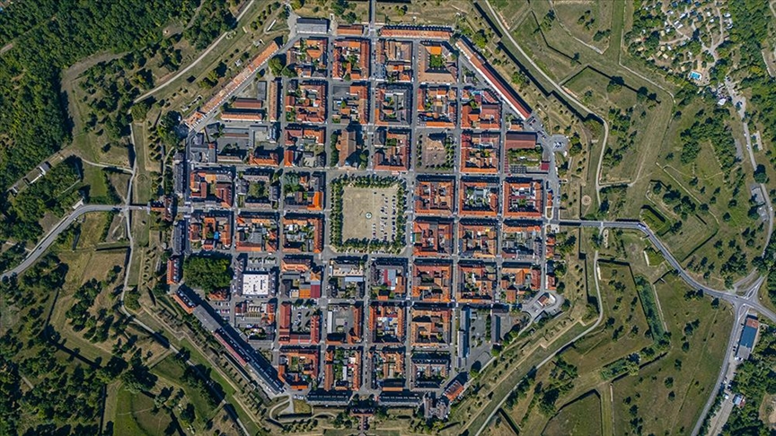 Neuf-Brisach, qyteti fortesë në formë ylli