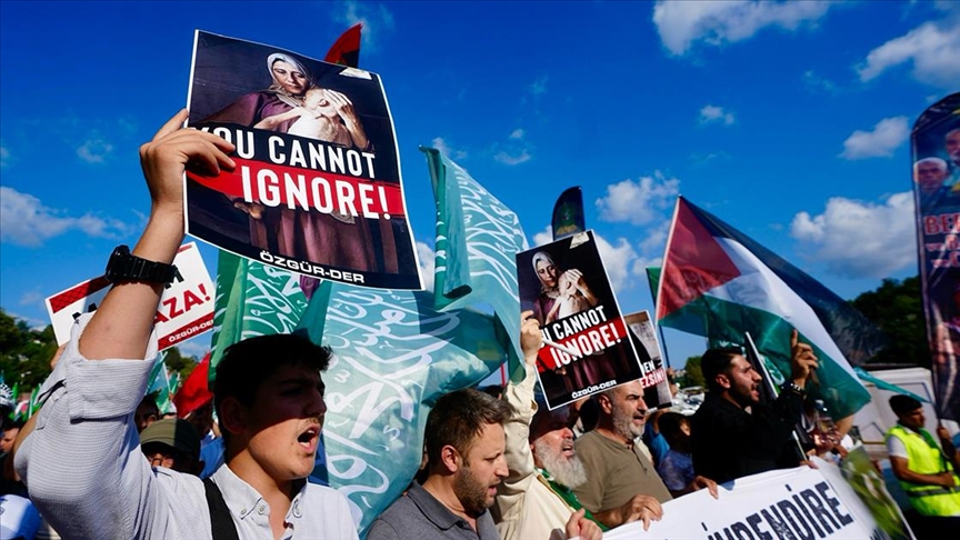 İsrail'in Gazze'ye saldırıları Türkiye'de protesto edildi