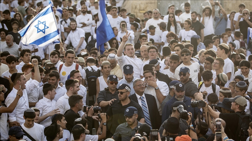Far-right Israeli minister leads mass illegal settler incursion into Al-Aqsa Mosque