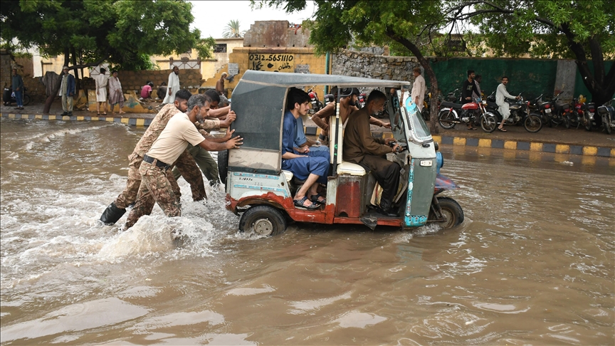 Pakistan monsoon rains death toll rises to 299, including 140 children