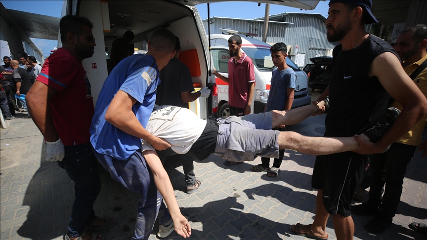 U napadima Izraela na Gazu ubijeno 14 Palestinaca, devetoro u redu za pomoć