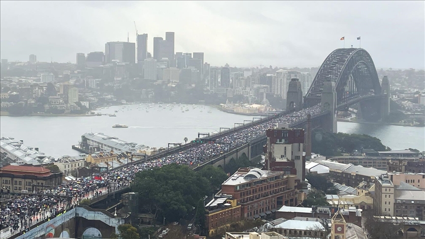 Hiljade demonstranata za Palestinu marširale preko mosta u Sydneyju