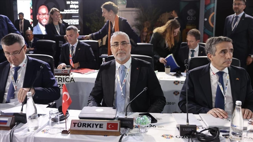 Çalışma ve Sosyal Güvenlik Bakanı Işıkhan'dan G20 paylaşımı