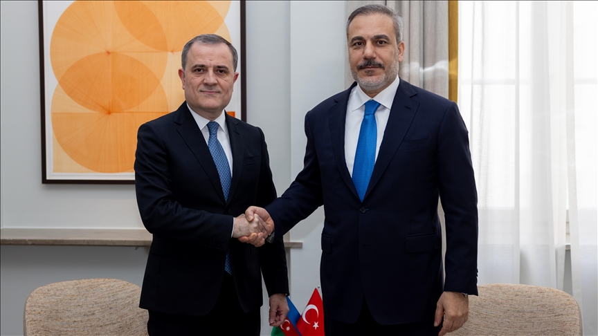 Dışişleri Bakanı Fidan, Azerbaycanlı mevkidaşı Bayramov ile telefonda görüştü