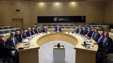 Bakan Bayraktar, Türkiye Kömür Üreticileri Derneği yönetimini kabul etti