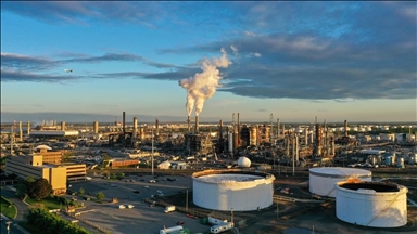 Oil prices up on OPEC+ output hike, US-Russia tensions