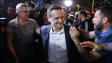 « Nous n’avons pas de leçons de démocratie à recevoir de ceux qui tuent des civils », déclare le maire Athènes 