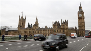 Chinese students pressured to spy on classmates over sensitive topics at UK universities, report claims