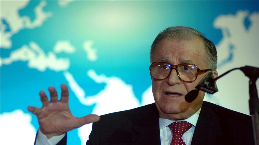 Former Romanian president Ion Iliescu dies at age of 95