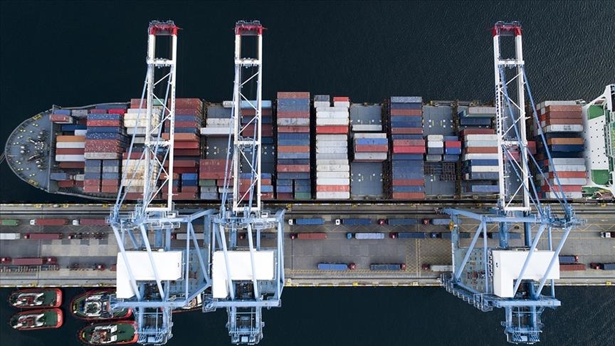 Türk lirasıyla dış ticaret 7 ayda 831 milyar liraya yaklaştı