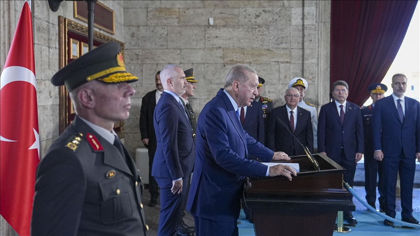 Presidenti Erdoğan: Turqia po ndërmerr hapa për të mbrojtur të ardhmen e kombit