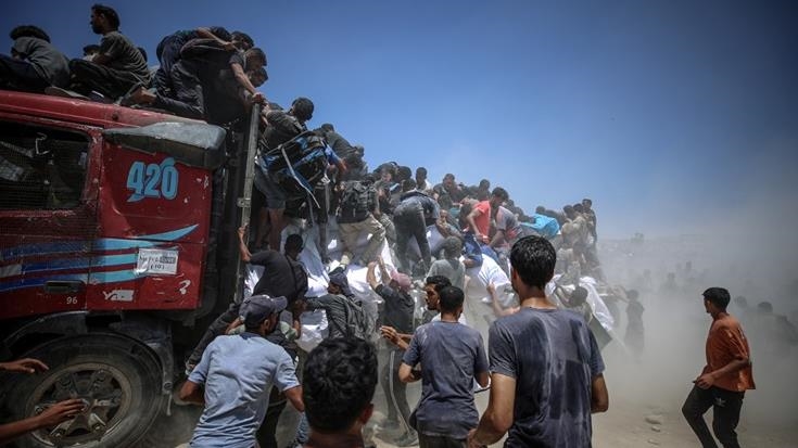 Hikûmeta li Xezeyê: Duh tenê 95 TIRên alîkariyê ketin Xeta Xezeyê