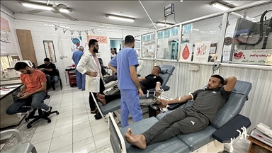 حملة "دمنا واحد".. نقل 6 آلاف وحدة دم من الضفة إلى غزة